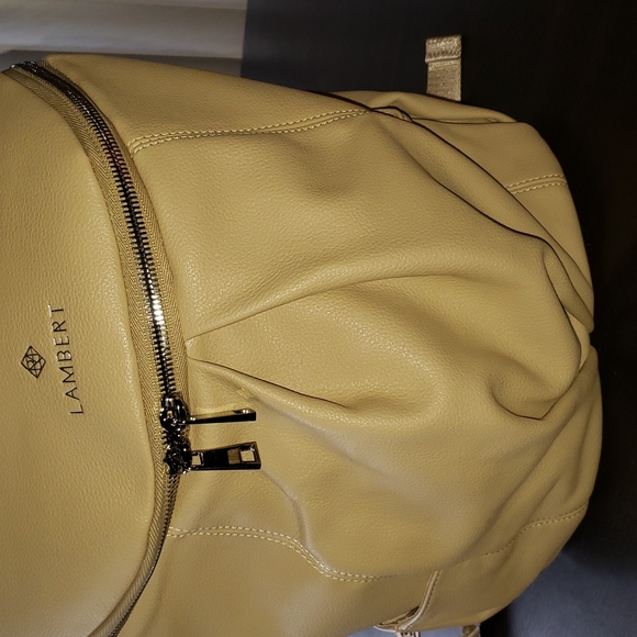 Lambert - Picture 6 of 11